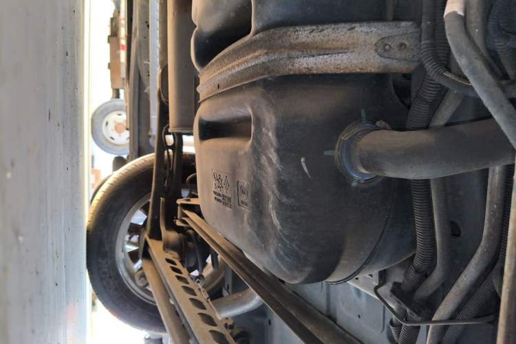 Used Buick GL8 2014 2.4L Classic Edition Chassis Rear Left
