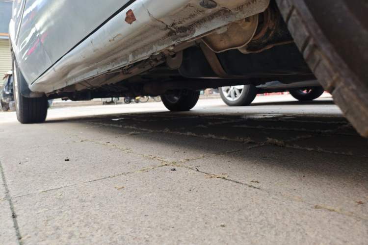Used Buick GL8 2014 2.4L Executive Edition Chassis Rear Left