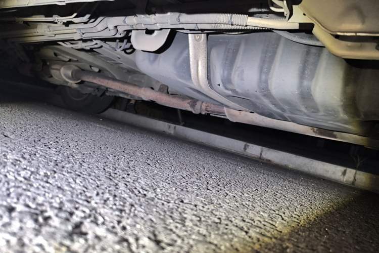 Used Buick GL8 2014 2.4L Classic Edition Chassis Rear Left