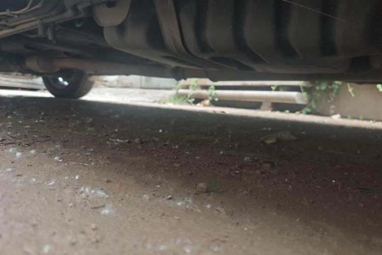 Used Buick GL8 2014 2.4L Comfort Edition Chassis Rear Left