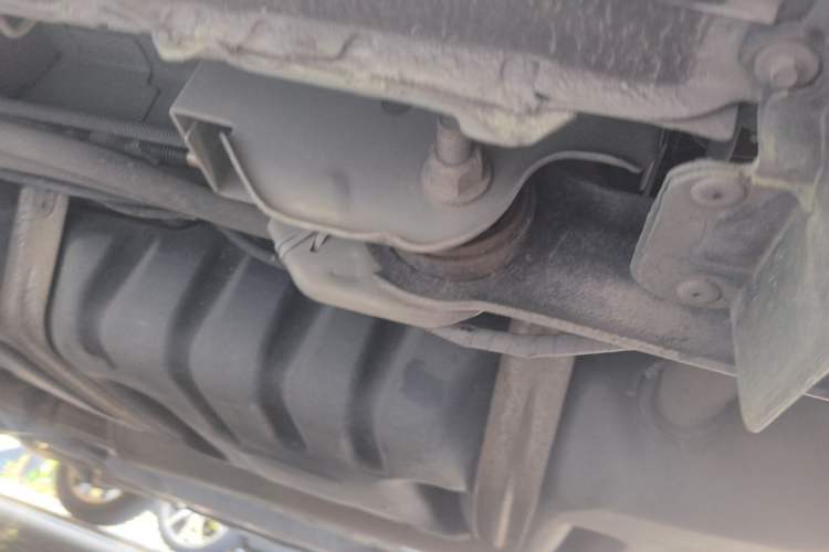 Used Buick GL8 2014 2.4L LT Luxury Business Executive Edition Chassis Rear Left