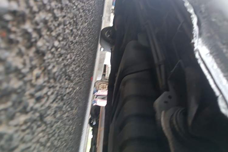 Used Buick GL8 2014 2.4L Classic Edition Chassis Rear Left