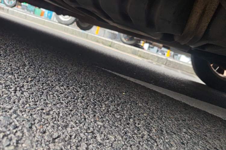 Used Buick GL8 2014 2.4L Comfort Edition Chassis Rear Left