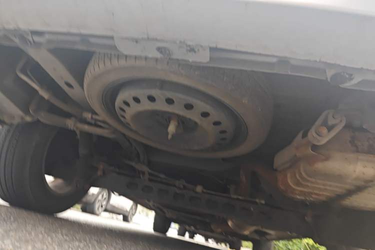 Used Buick GL8 2014 2.4L Comfort Edition Chassis Rear