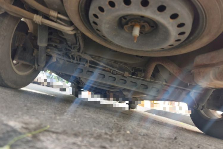 Used Buick GL8 2014 2.4L Classic Edition Chassis Rear