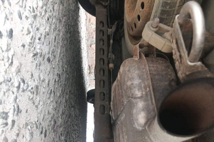 Used Buick GL8 2014 2.4L Classic Edition Chassis Rear