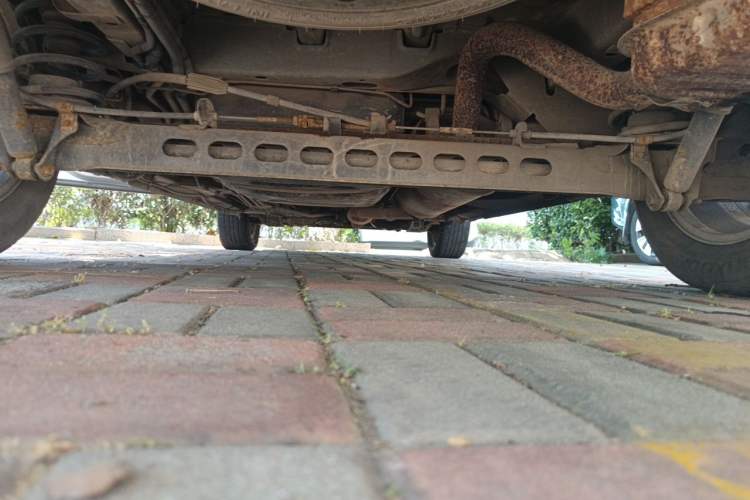 Used Buick GL8 2014 2.4L Classic Edition Chassis Rear