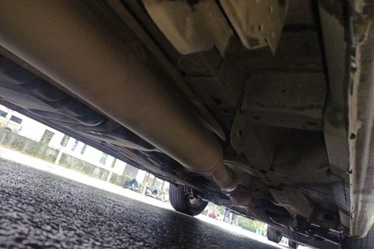 Used Buick GL8 2014 2.4L Classic Edition Chassis Rear Right