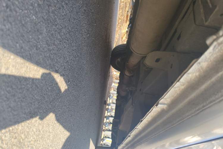 Used Buick GL8 2014 2.4L Classic Edition Chassis Rear Right