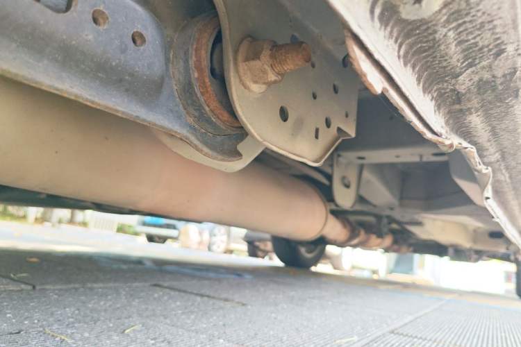 Used Buick GL8 2014 2.4L Classic Edition Chassis Rear Right