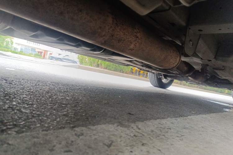 Used Buick GL8 2014 2.4L Classic Edition Chassis Rear Right