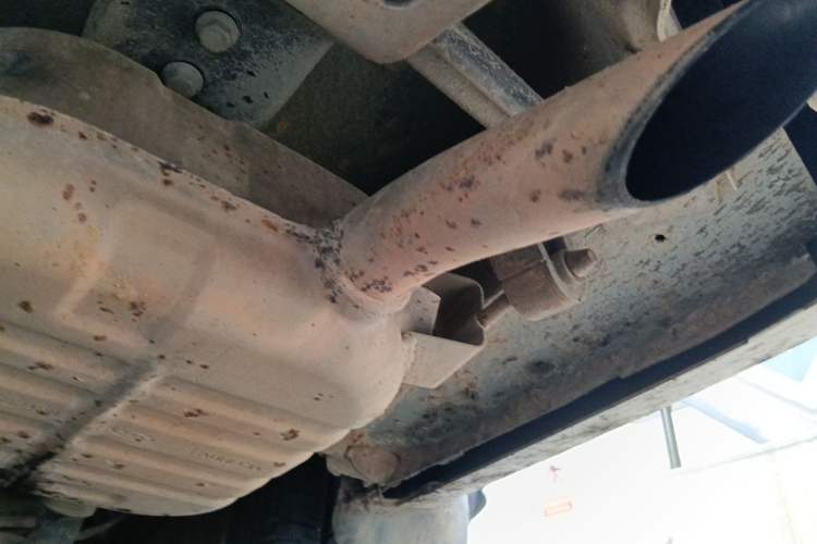 Used Buick GL8 2014 2.4L Classic Edition Chassis Rear Right