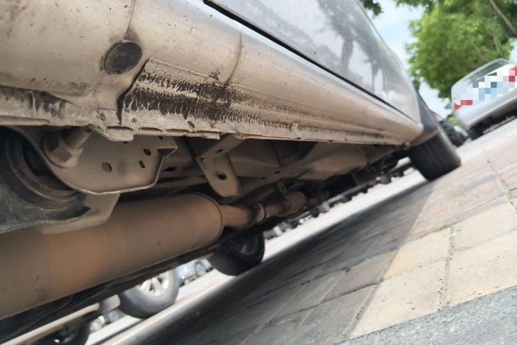 Used Buick GL8 2014 2.4L Comfort Edition Chassis Rear Right