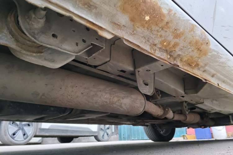 Used Buick GL8 2014 2.4L Classic Edition Chassis Rear Right