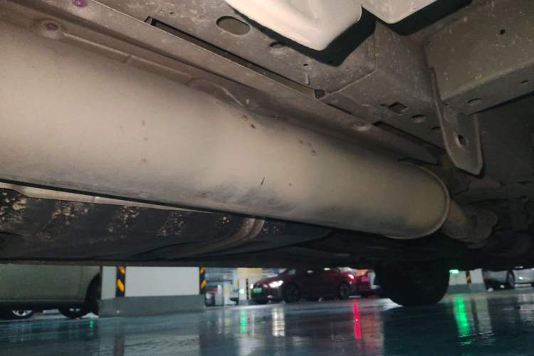 Used Buick GL8 2014 2.4L Classic Edition Chassis Rear Right