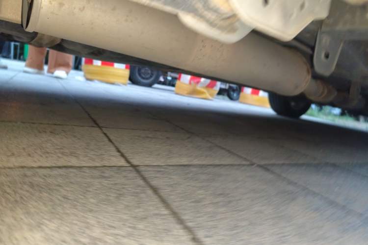 Used Buick GL8 2014 2.4L Classic Edition Chassis Rear Right