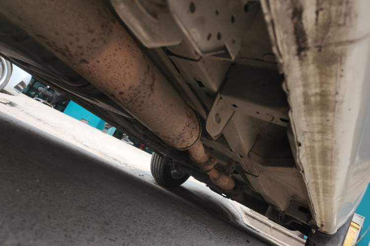 Used Buick GL8 2014 2.4L Classic Edition Chassis Rear Right