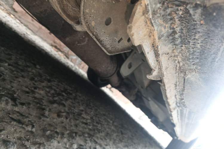 Used Buick GL8 2014 2.4L Classic Edition Chassis Rear Right
