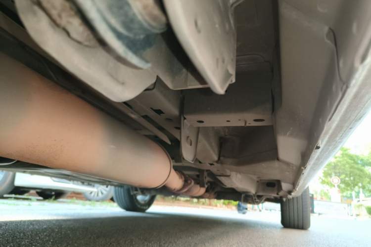 Used Buick GL8 2014 2.4L Classic Edition Chassis Rear Right