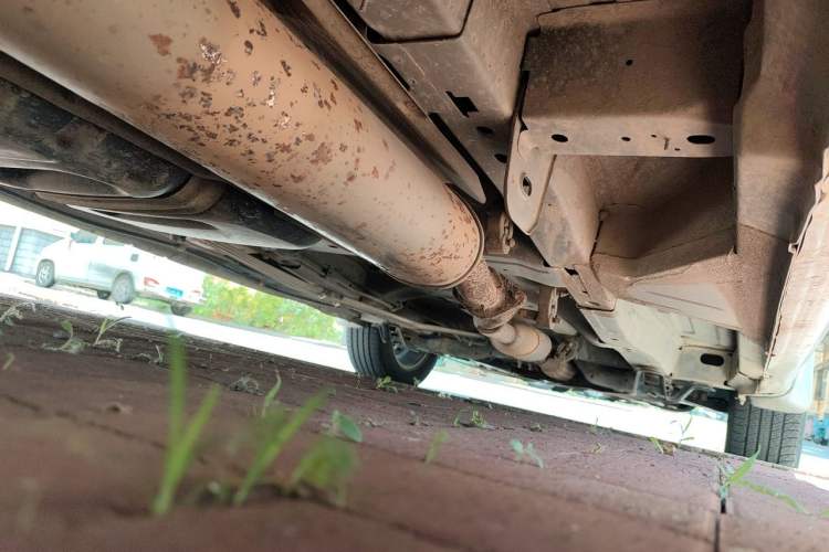 Used Buick GL8 2014 2.4L Classic Edition Chassis Rear Right