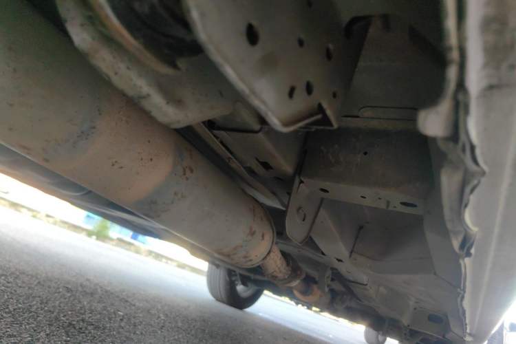 Used Buick GL8 2014 2.4L Classic Edition Chassis Rear Right