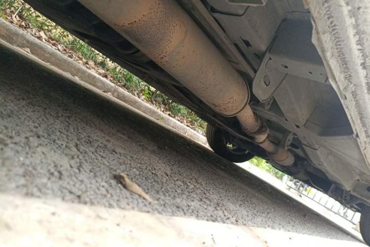 Used Buick GL8 2014 2.4L Classic Edition Chassis Rear Right