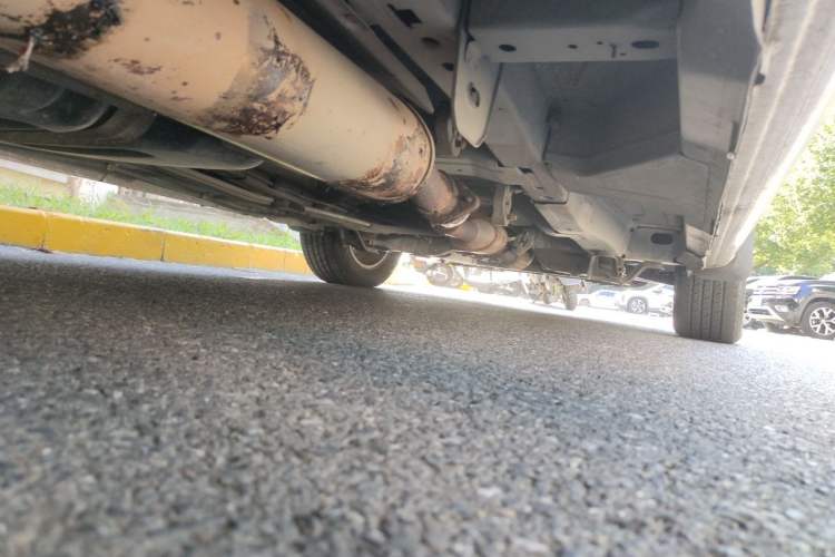 Used Buick GL8 2014 2.4L Classic Edition Chassis Rear Right