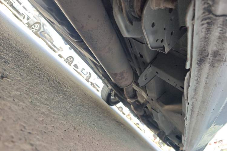 Used Buick GL8 2014 2.4L Classic Edition Chassis Rear Right