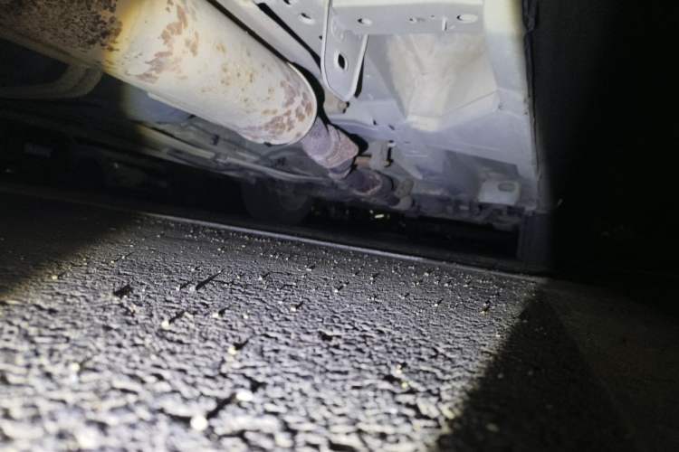 Used Buick GL8 2014 2.4L Classic Edition Chassis Rear Right