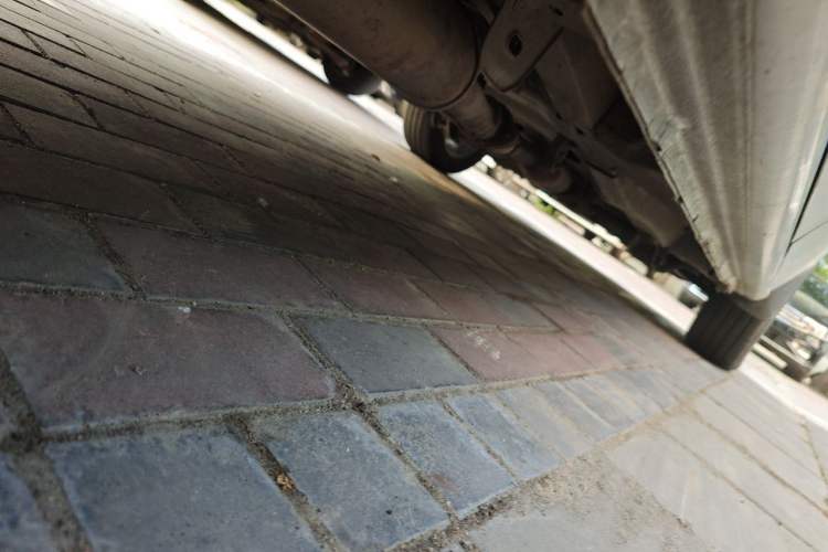 Used Buick GL8 2014 2.4L Classic Edition Chassis Rear Right