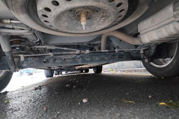 Used Buick GL8 2014 2.4L Classic Edition Chassis Rear