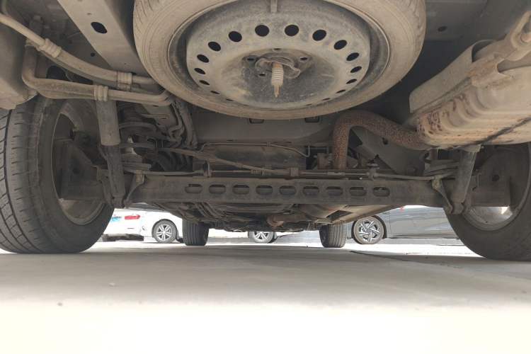 Used Buick GL8 2014 2.4L Comfort Edition Chassis Rear