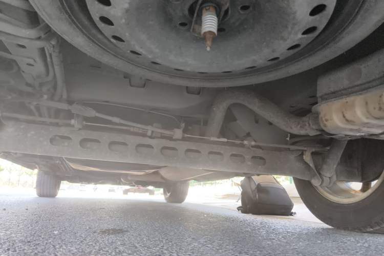 Used Buick GL8 2014 2.4L Classic Edition Chassis Rear