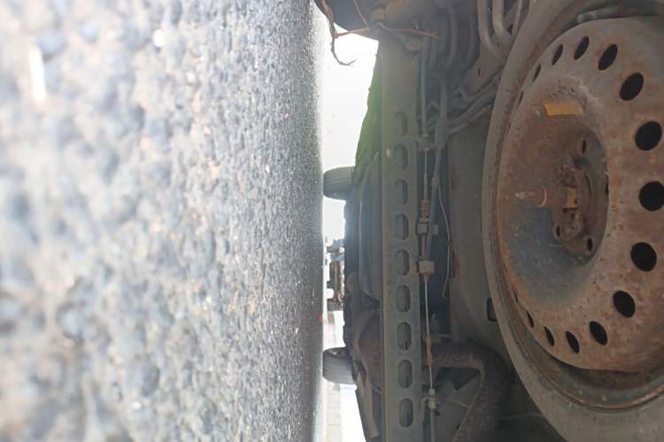 Used Buick GL8 2014 2.4L Classic Edition Chassis Rear