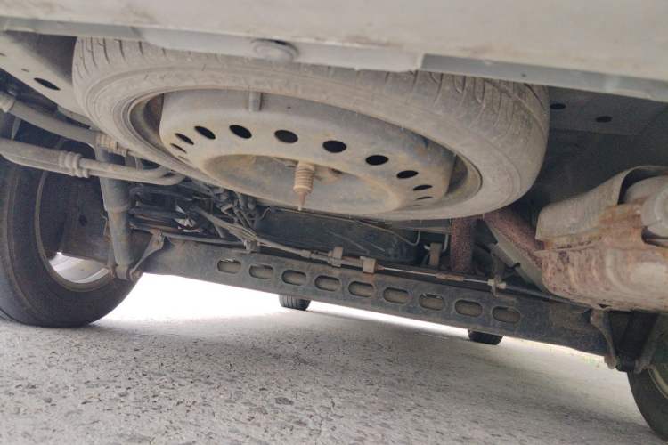 Used Buick GL8 2014 2.4L Classic Edition Chassis Rear