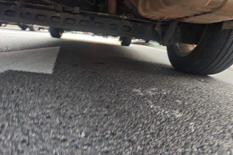 Used Buick GL8 2014 2.4L Comfort Edition Chassis Rear