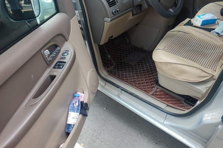 Used Buick GL8 2014 2.4L Classic Edition Driver Seat