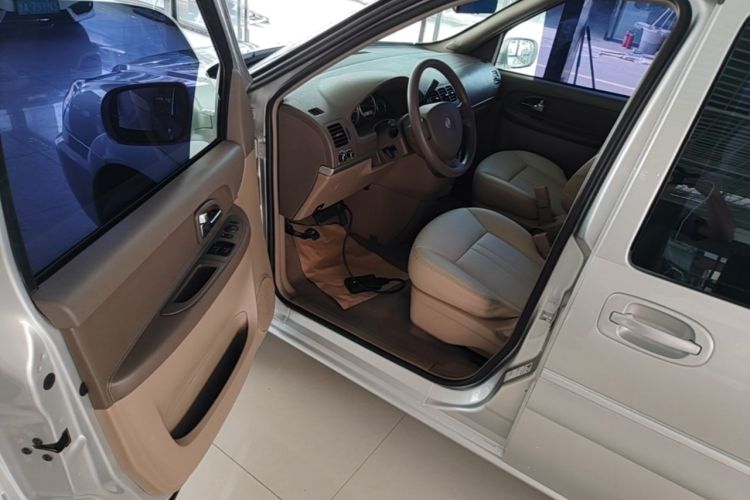 Used Buick GL8 2014 2.4L Classic Edition Driver Seat