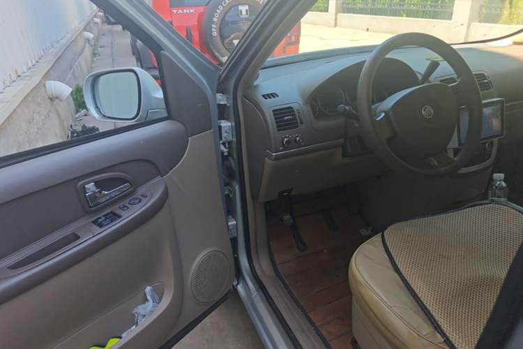 Used Buick GL8 2014 2.4L Classic Edition Driver Seat