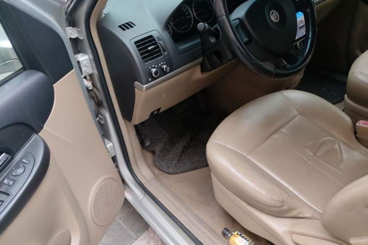 Used Buick GL8 2014 2.4L Executive Edition Driver Seat