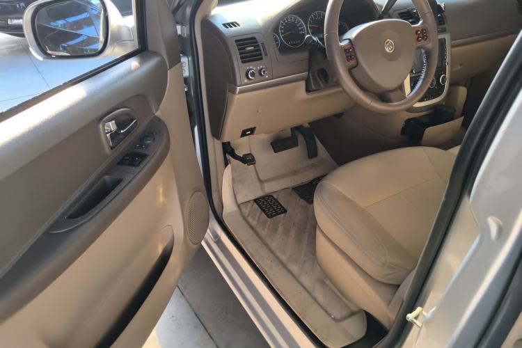 Used Buick GL8 2014 2.4L Classic Edition Driver Seat
