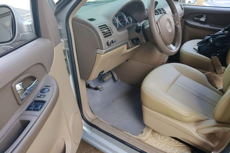 Used Buick GL8 2014 2.4L Classic Edition Driver Seat