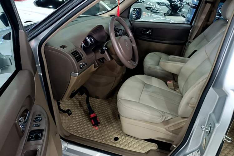 Used Buick GL8 2014 2.4L Classic Edition Driver Seat