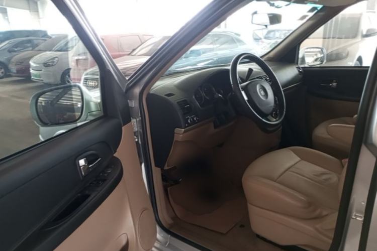 Used Buick GL8 2014 2.4L Executive Edition Driver Seat