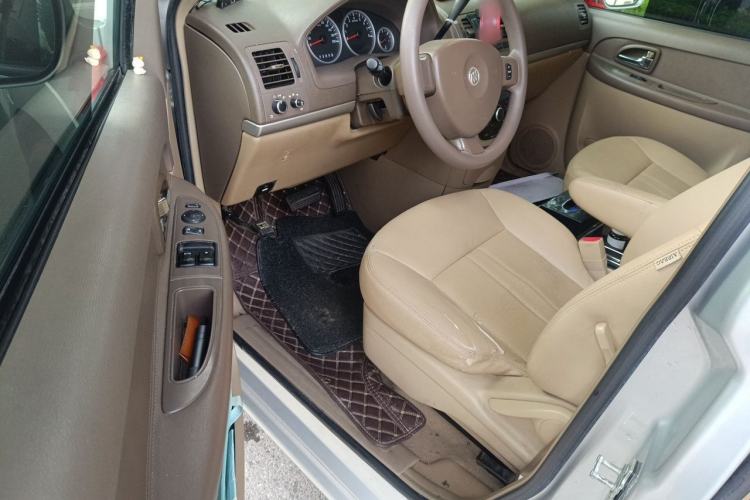 Used Buick GL8 2014 2.4L Classic Edition Driver Seat