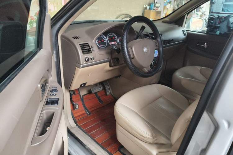 Used Buick GL8 2014 2.4L Classic Edition Driver Seat
