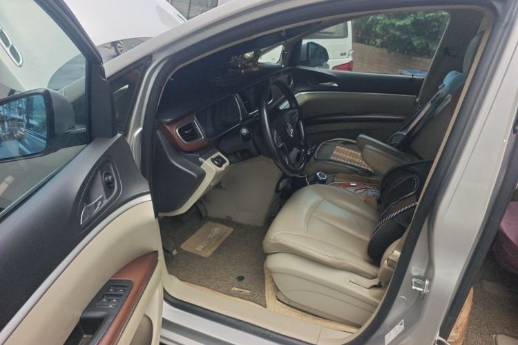 Used Buick GL8 2014 3.0L GT Luxury Business Haoya Edition Driver Seat