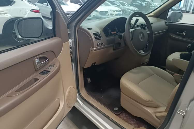 Used Buick GL8 2014 2.4L Classic Edition Driver Seat