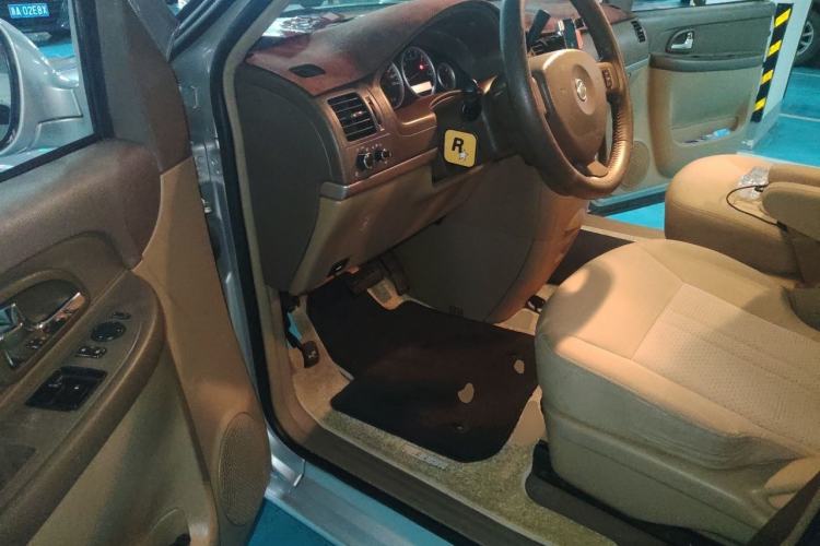Used Buick GL8 2014 2.4L Classic Edition Driver Seat
