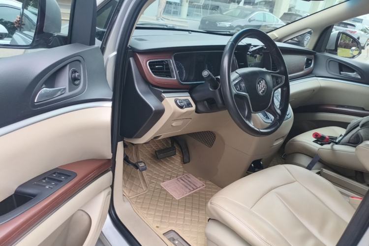 Used Buick GL8 2014 2.4L LT Luxury Business Executive Edition Driver Seat